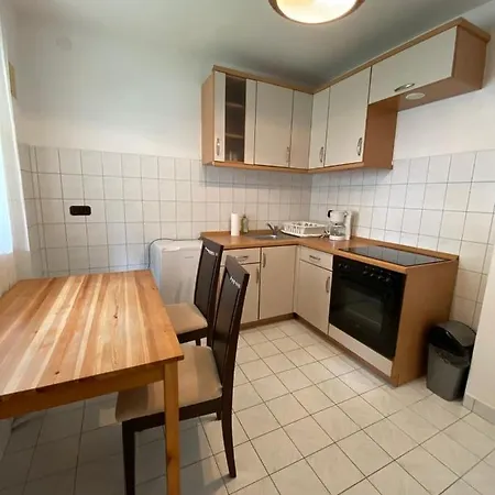 Petőfi 24 *